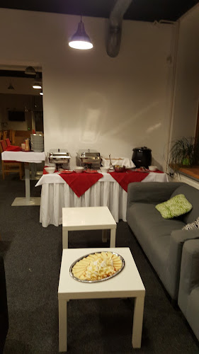 Comentarii opinii despre 2TO2 BAR