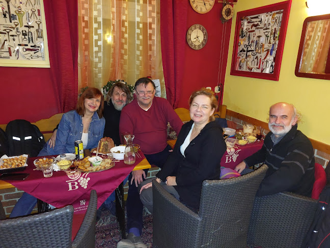 Trojská 306, 182 00 Praha 8-Kobylisy