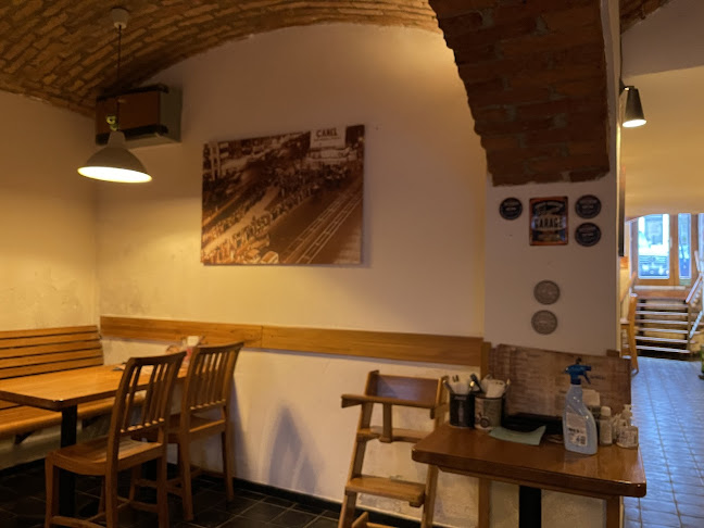 Opinii despre GANGSTERburger în Praha - Gastronomie a pohostinství