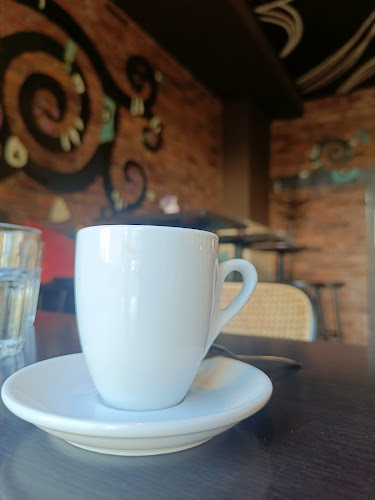 Black Tree Cafe - Gastronomie a pohostinství