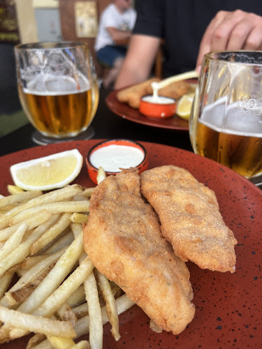 Malostranské nám 264/7 118 00, Malá Strana, Originalglennsbar@gmail.com Praha 1