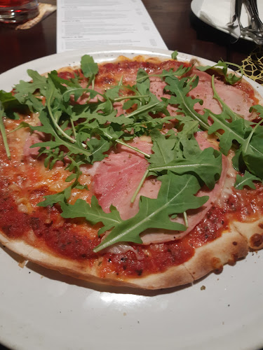 Horní nám. 583, 779 00 Olomouc 9