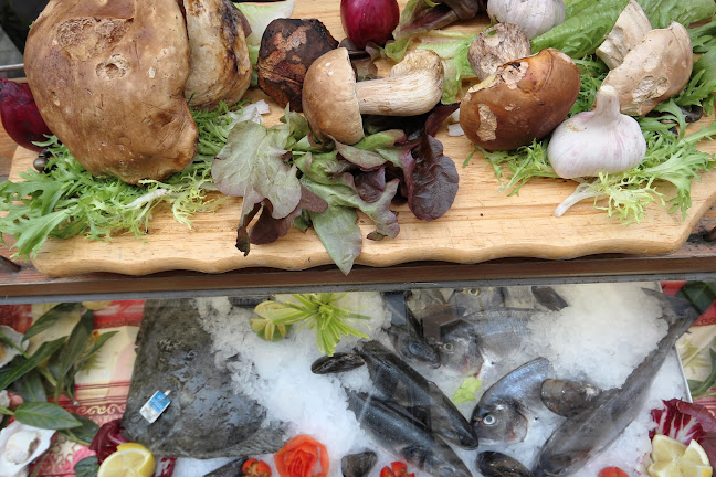 Restaurace U Zlaté koule - Gastronomie a pohostinství