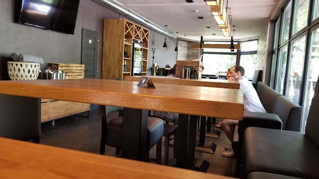 Za Kovárnou 374/1, 111 01 Praha-Dolní Měcholupy