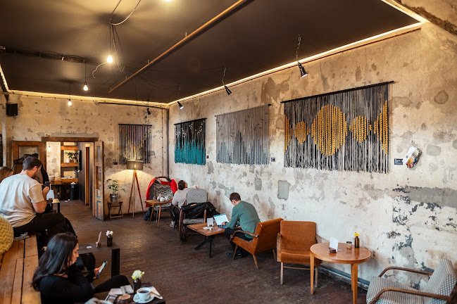 Comentarii opinii despre Kavárna co hledá jméno