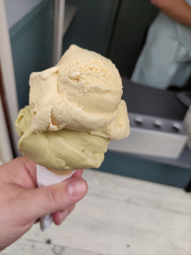 Comentarii opinii despre Zmrzlinárna Leda