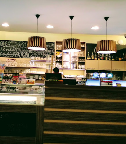 Opinii despre Plesenská kafrárna - kavárna a vinárna în Ostrava - Gastronomie a pohostinství