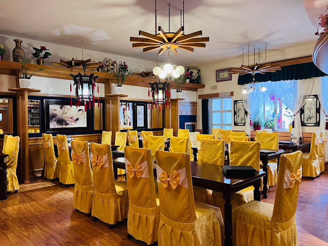ČÍNSKÁ RESTAURACE - Město