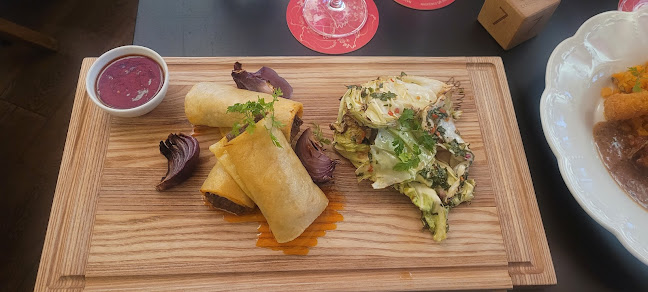 Restaurace Červený Jelen - Gastronomie a pohostinství