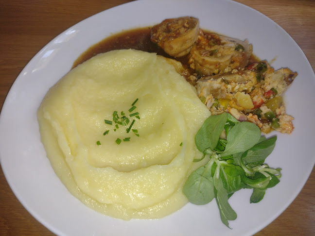 Comentarii opinii despre ROHOZECKÁ RESTAURACE