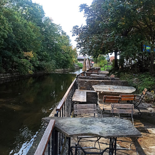 Přístav - Gastronomie a pohostinství