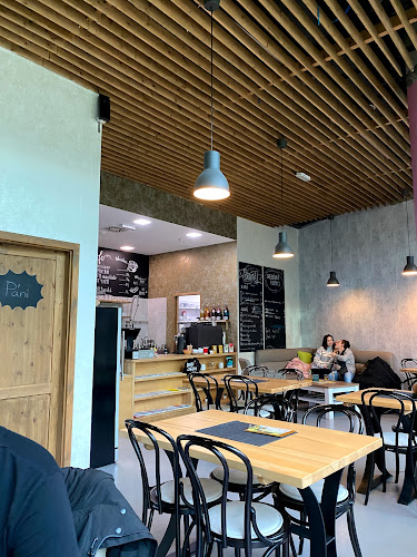 Opinii despre 4est CAFE în Ostrava - Gastronomie a pohostinství