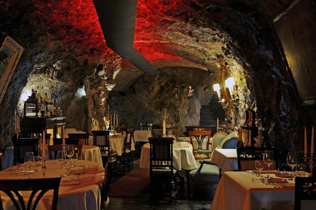 U Trojského zámku 35, 171 00 Praha 7