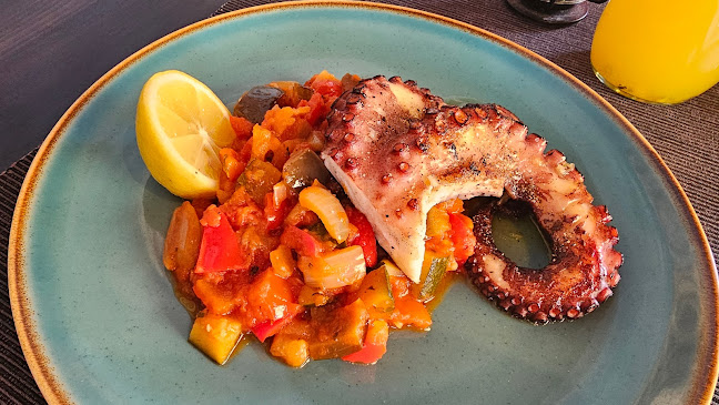 RESTAURACE ADRIA | Semily - Gastronomie a pohostinství