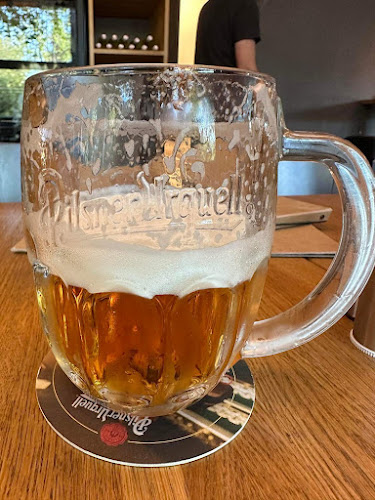 Opinii despre Měcholupský park în Praha - Gastronomie a pohostinství