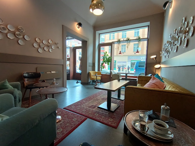 Dhaba Cafe - Gastronomie a pohostinství