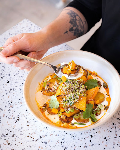 Opinii despre KRO COFFEE VINOHRADY - COFFEE & BAKERY în Vinohrady - Gastronomie a pohostinství