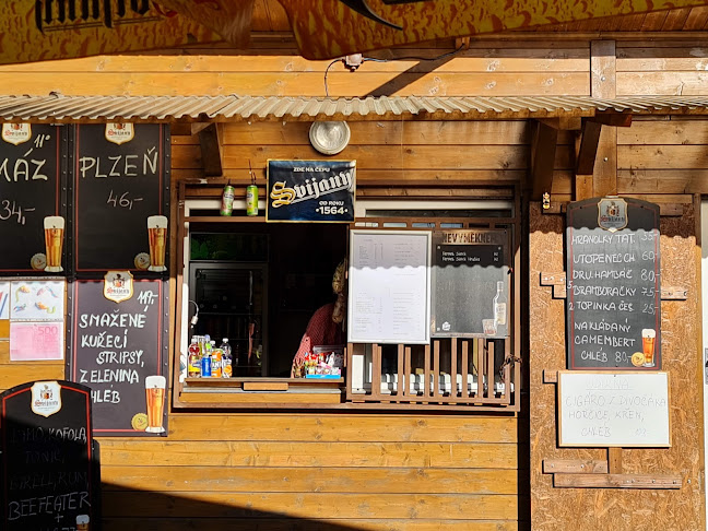 Opinii despre Občerstvení na Dolině în Zlín - Gastronomie a pohostinství