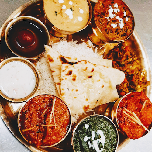 Himalaya Restaurant - Gastronomie a pohostinství