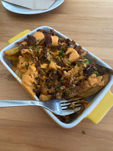 Letohradská 755/50, 170 00 Praha 7-Holešovice