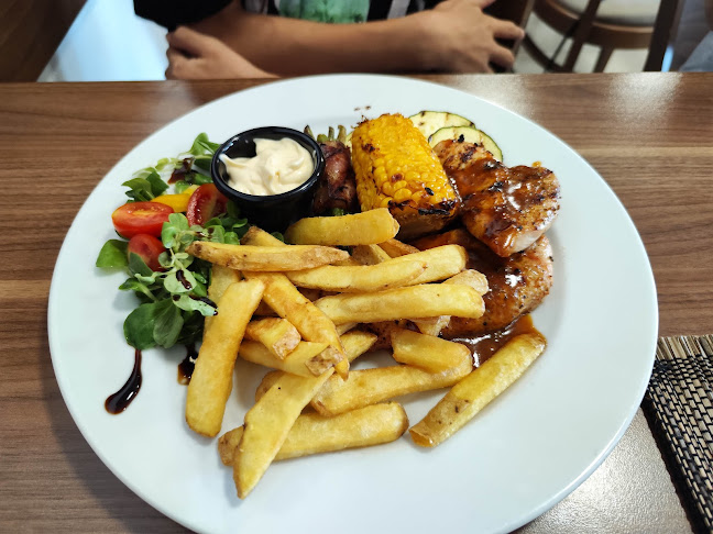 Opinii despre Penzion Na Pilce în Ústí nad Labem - Gastronomie a pohostinství