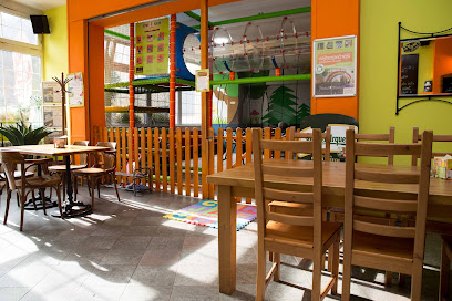 Pizza-doma Caffe Restaurant s velkou dětskou hernou