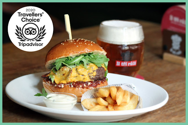 Opinii despre Pivovar U Tří růží în Staré Město - Gastronomie a pohostinství