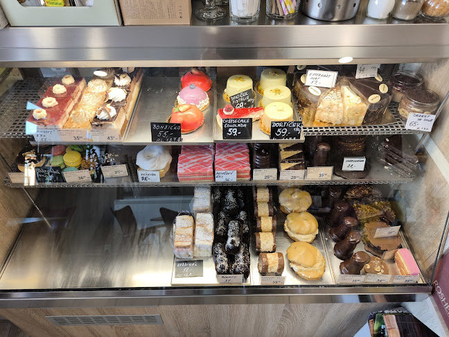 Zdravé potraviny & Café bar Lapacho - Gastronomie a pohostinství