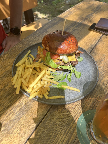 Opinii despre Restaurant Střelnice Kadaň în Kadaň - Gastronomie a pohostinství