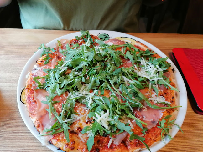 Penzion pizzerie Erika - Gastronomie a pohostinství