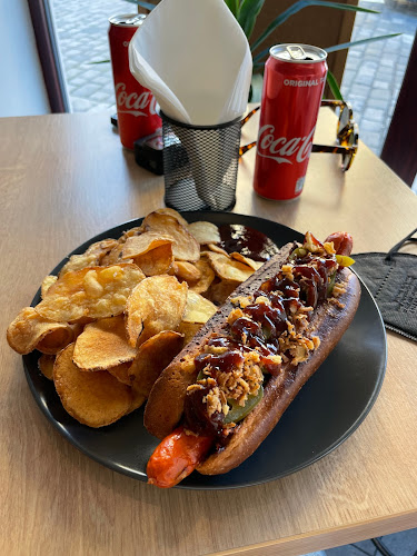 Opinii despre Snackdog Bistro în Sušice - Gastronomie a pohostinství