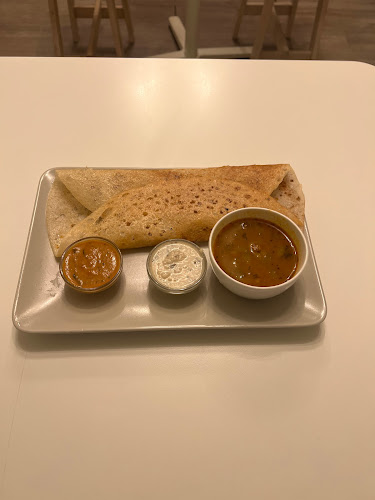 INDelicious Indian Street Food Bistro - Gastronomie a pohostinství