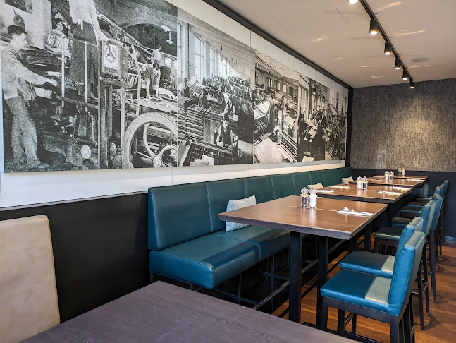 Opinii despre TYPE Restaurant & Bar în Nové Město - Gastronomie a pohostinství