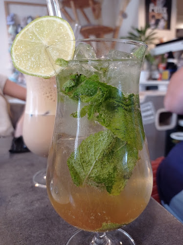 Opinii despre Kočičí kavárna în Plzeň - Gastronomie a pohostinství