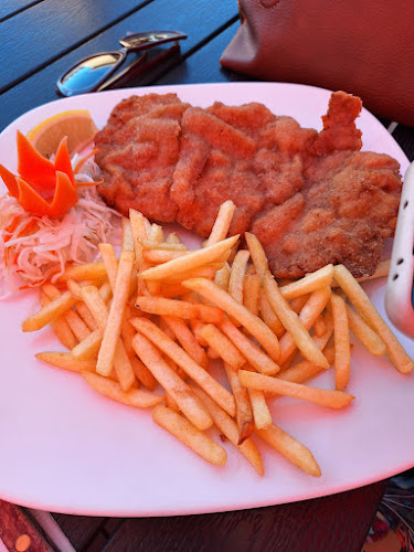 Opinii despre Restaurace u Kostela în Horní Folmava - Gastronomie a pohostinství