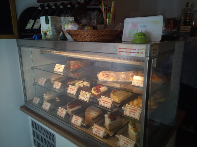 Cukrárna U Kostela - Planá