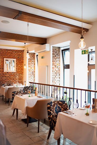 Casa 71 - tapas restaurant & garden