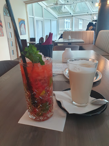 Comentarii opinii despre Caffe Perla