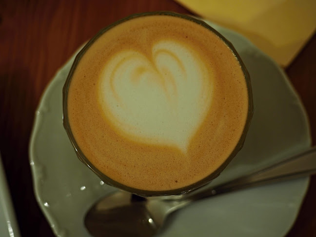 Comentarii opinii despre Schovaná Kavárna