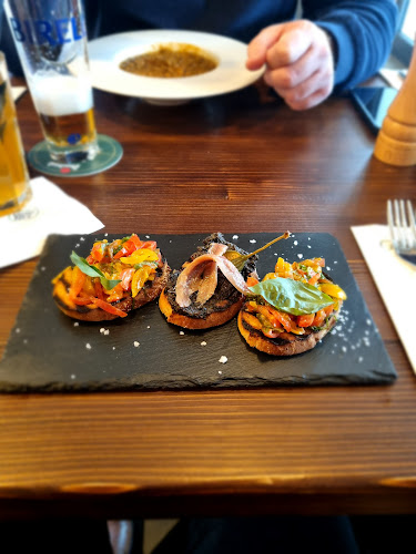 Opinii despre Garage Osteria în Plzeň 2-Slovany - Gastronomie a pohostinství