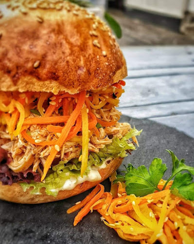 Henry Burgers Na Radnici - Gastronomie a pohostinství