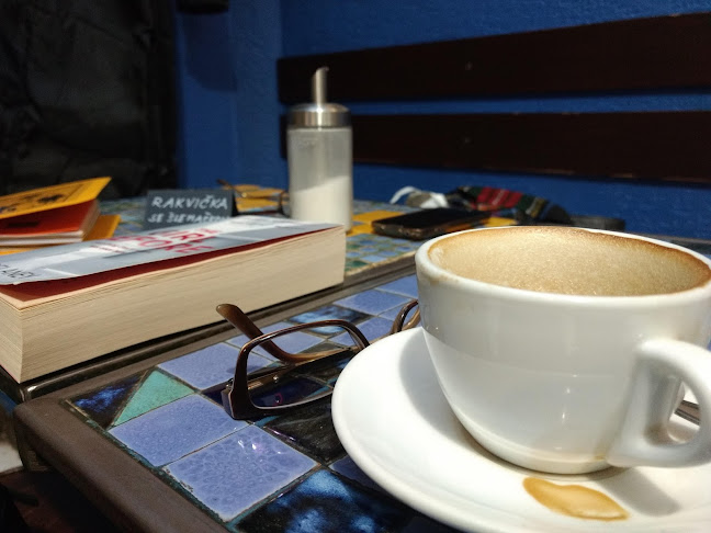 Comentarii opinii despre Řehoř Samsa café bar & knihkupectví