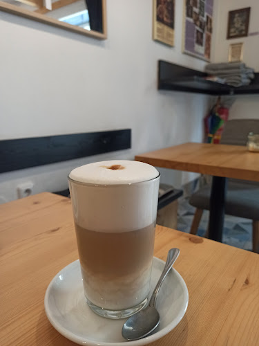 24, Slavíkova 1581, Žižkov, 130 00 Praha