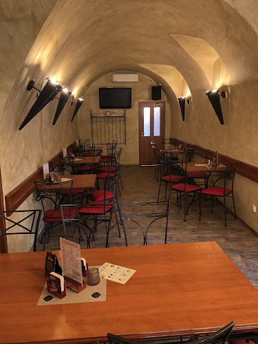 Mirage Bar - tankové pivo RADEGAST 12° - Gastronomie a pohostinství