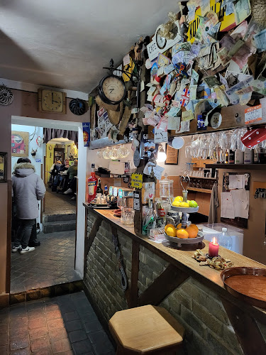 Tkalcovský Dvůr - Malá Strana