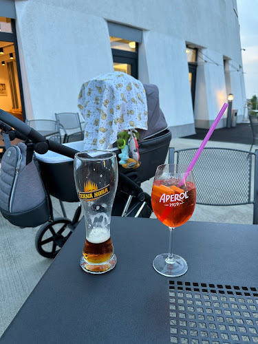 O CAFE - Gastronomie a pohostinství