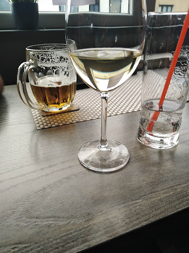 Triple Bar - Gastronomie a pohostinství