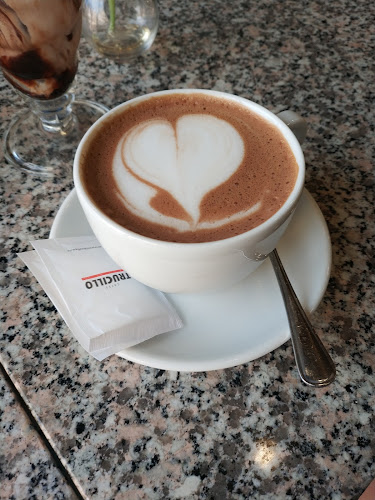 Comentarii opinii despre Cafe Bar Praha (Liberec)