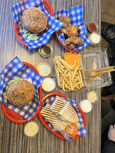 Comentarii opinii despre New York Burger & Chicken