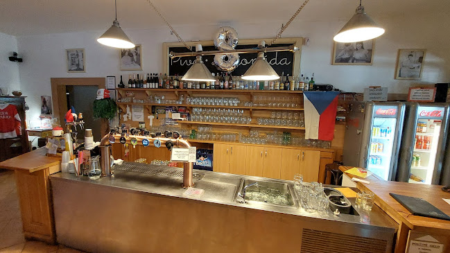 Restaurace U rybníka